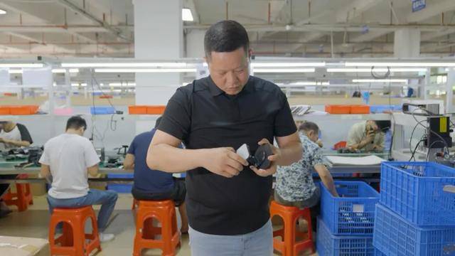 品年销过亿反内卷成行业第一凯发网址深圳小伙逆袭做小产(图6)